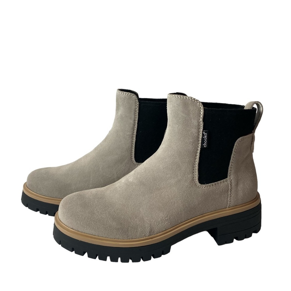 Chooka woman’s pull on ankle booties suede size 8
